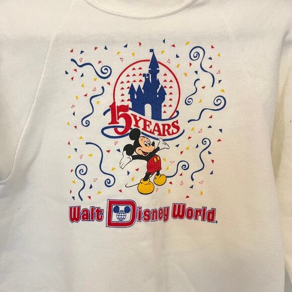 Walt Disney World Vintage 15 Years Anniversary KIDS Sweater Made in the US XL - Picture 2 of 6